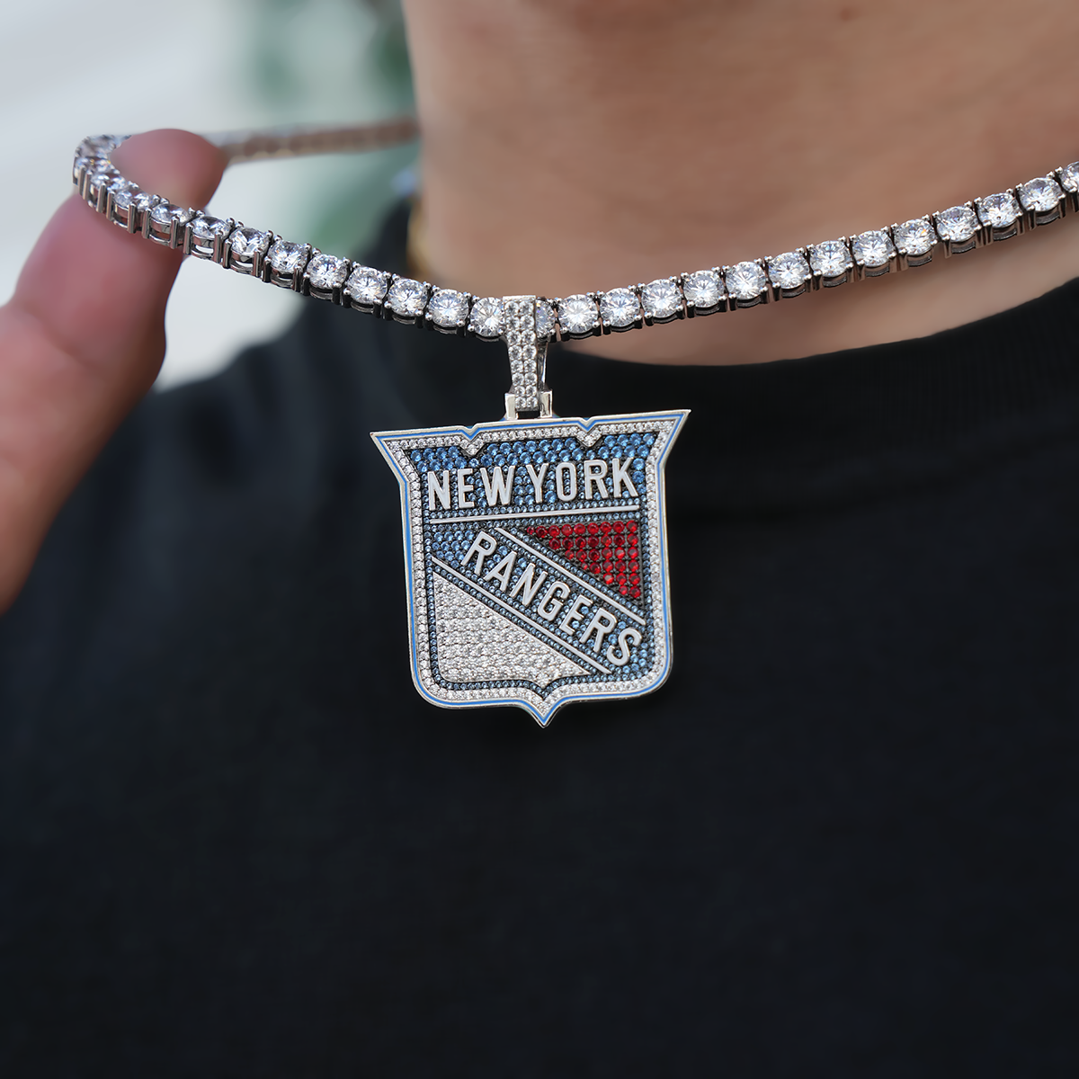 New York Rangers Official NHL Logo Pendant in White Gold